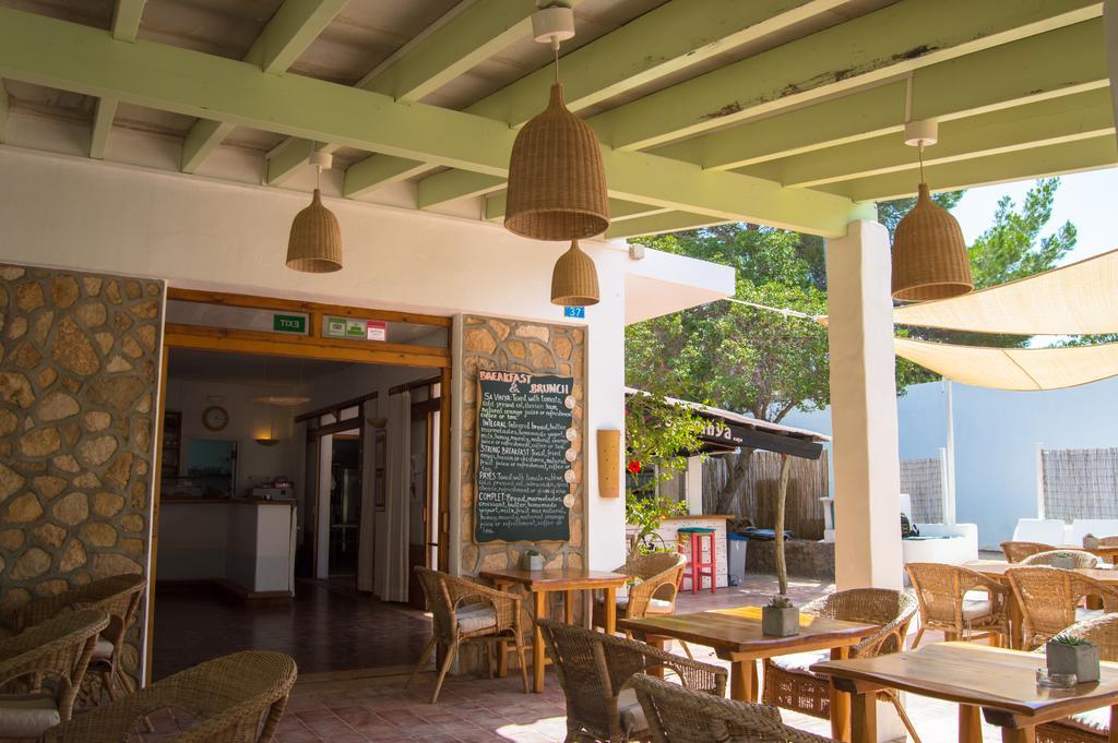 Hostal Mayans Es Pujols Buitenkant foto