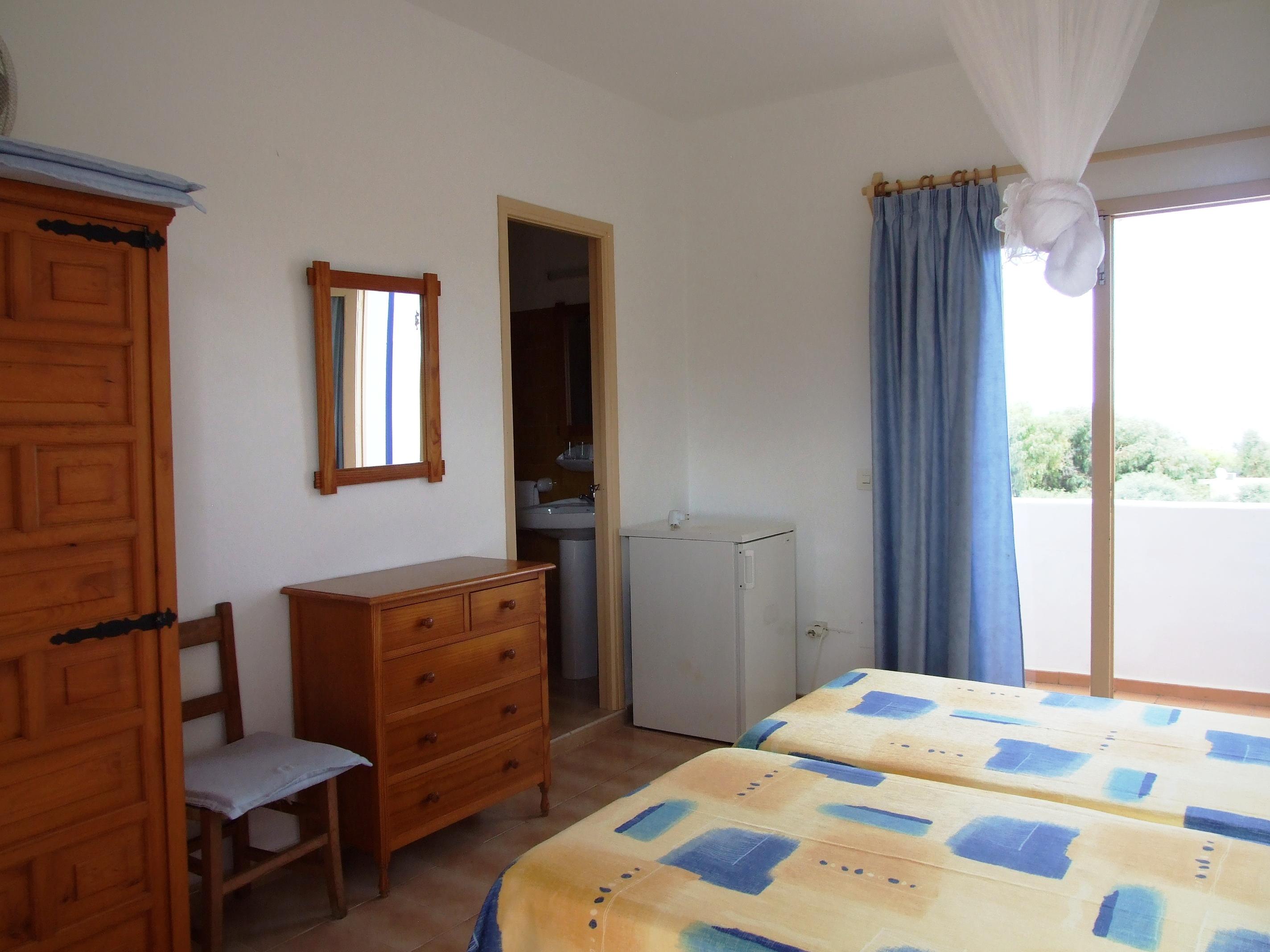 Hostal Mayans Es Pujols Buitenkant foto