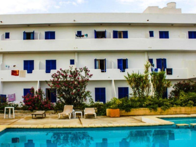 Hostal Mayans Es Pujols Buitenkant foto